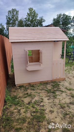 Детский деревянный домик