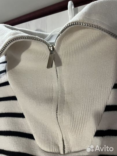 Свитер с горлом на молнии женский