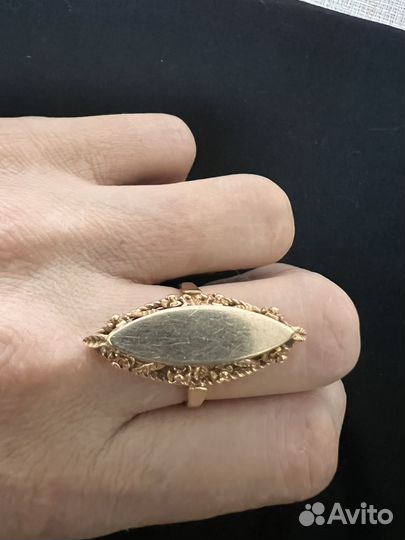 Перстень золотой