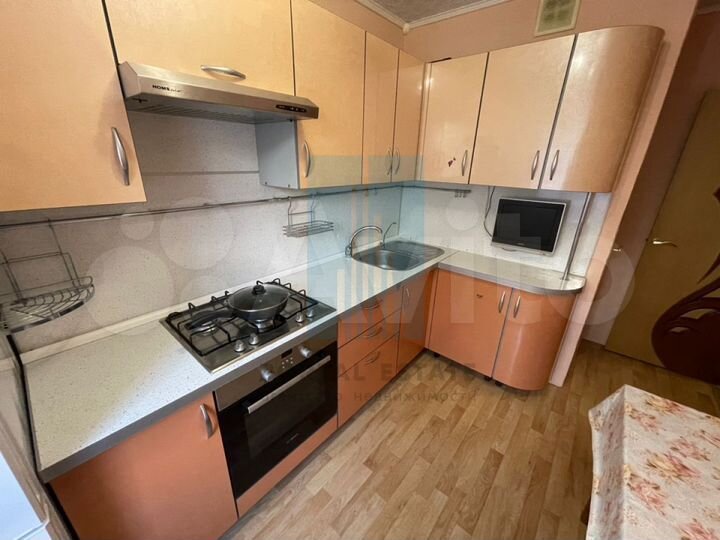 3-к. квартира, 65 м², 2/9 эт.