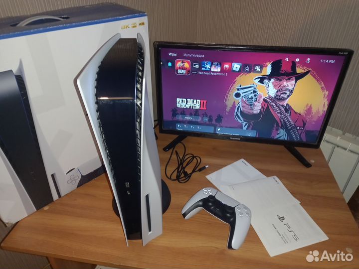 Sony PS5 с дисководом и игрой RDR2