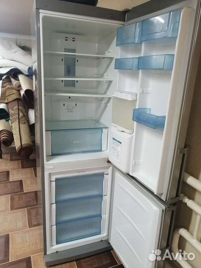 Холодильник LG