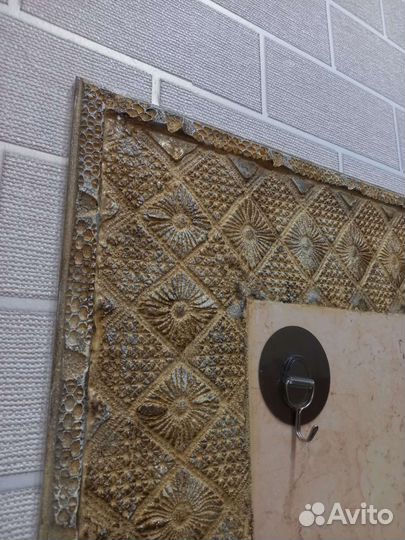 Гипсовое панно Барельеф на стене