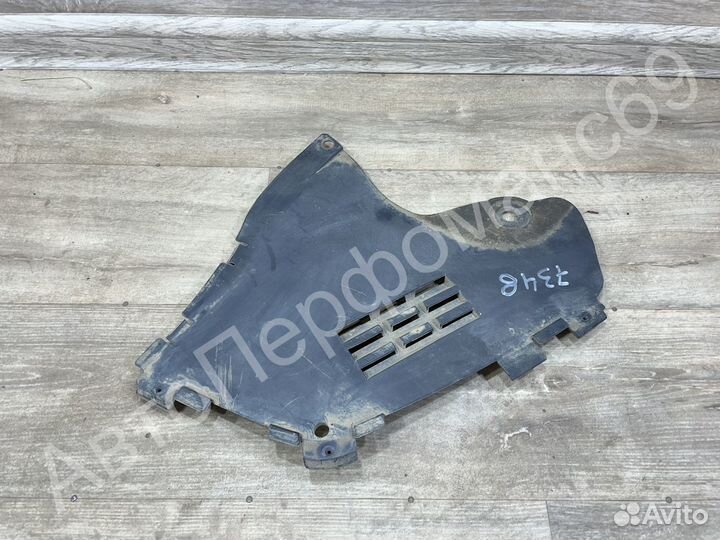 Пыльник двигателя нижний левый Duster 1 / Дастер