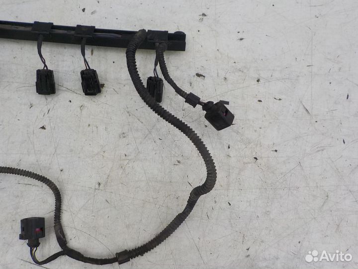 Проводка моторного отсека Skoda Octavia 2004