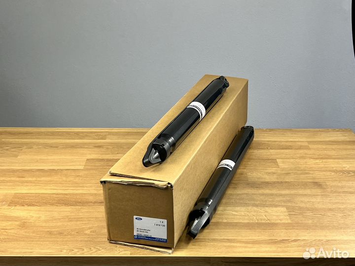 Амортизаторы задние Ford focus3 1810120 Гарантия