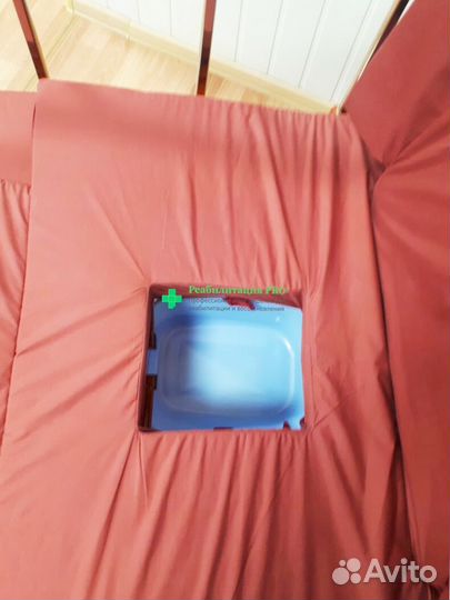 Медицинская кровать для ухода за больными