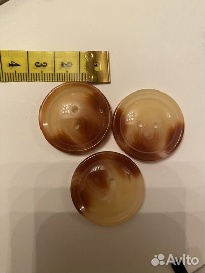 Пуговицы новые 11 шт