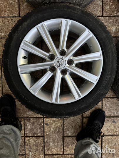 Колеса в сборе r17 зимние camry corolla toyota