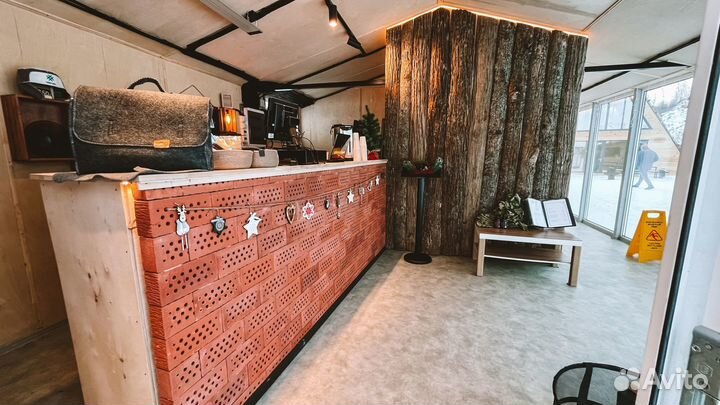 Требуется уборщица и уборщик