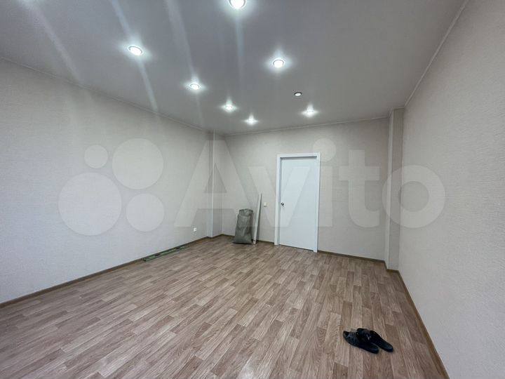 3-к. квартира, 81,9 м², 1/5 эт.