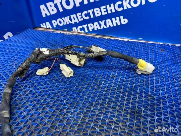 Моторчик заднего дворника Nissan X-Trail T30