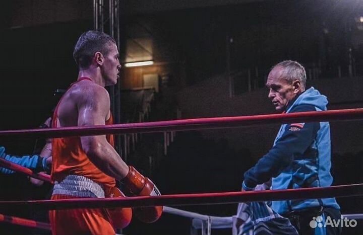Тренер по боксу