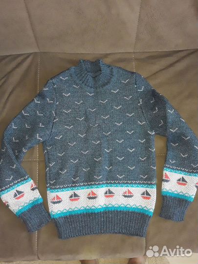Свитер (кофта) 122, 128 размер