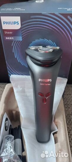 Электрическая бритва philips