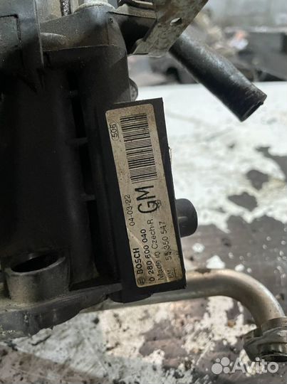 Впускной коллектор Opel Corsa C 1.2