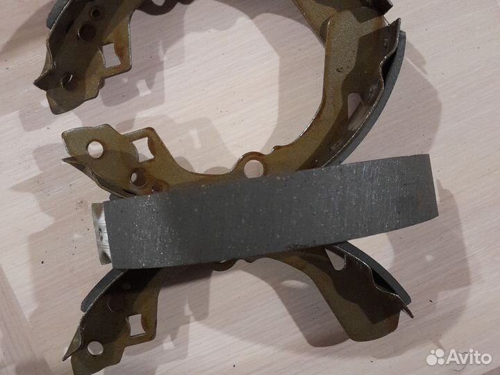 Тормозные колодки задние