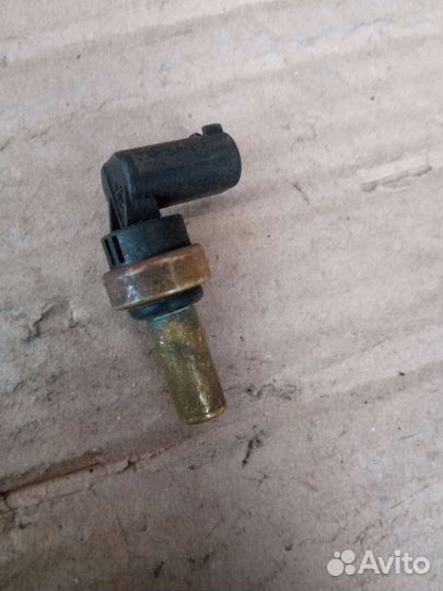 Mercedes c204 датчик охлаждающей жидкости