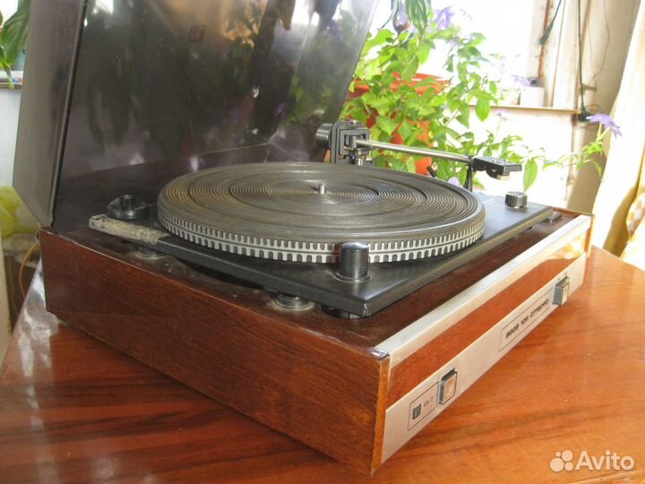 Электрофон Вега 106