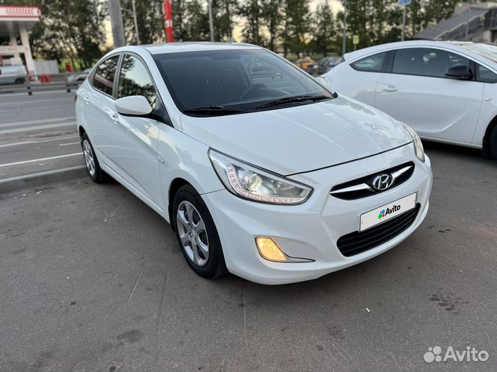 Hyundai Solaris 1.6 AT, 2013, 311 000 км