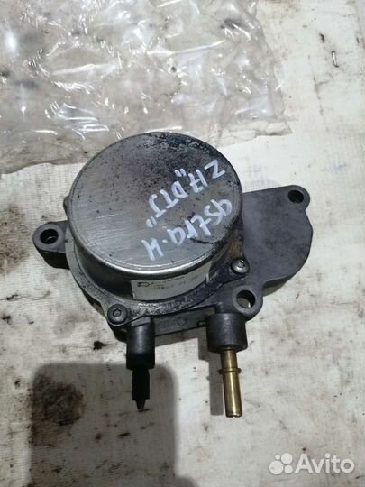 Вакуумный насос Opel Astra H, z17dtj