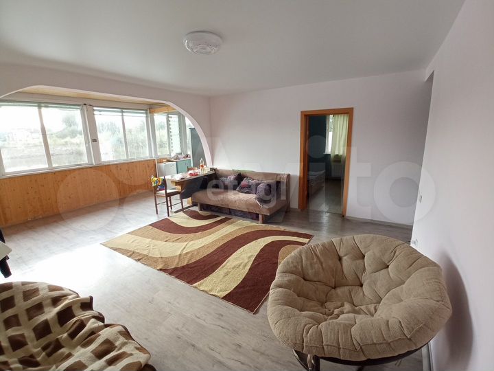 Дом 140 м² на участке 6 сот.