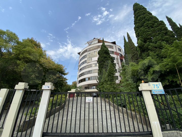 3-к. квартира, 170 м², 6/7 эт.