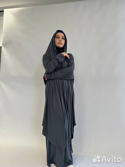 Мантия с капюшоном