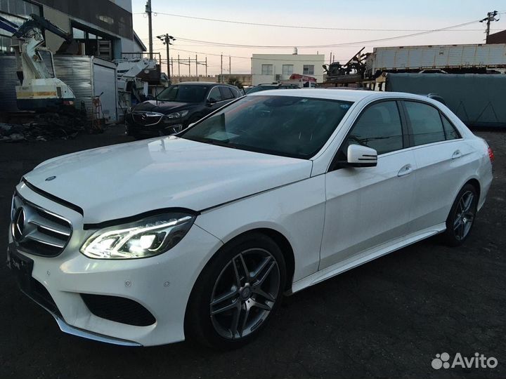 В полный разбор из Японии W212 Рестайл