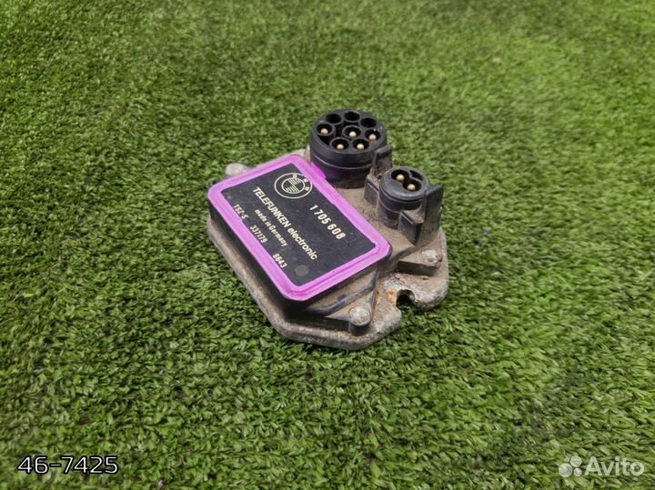 Блок управления зажигания BMW E91 (E90)