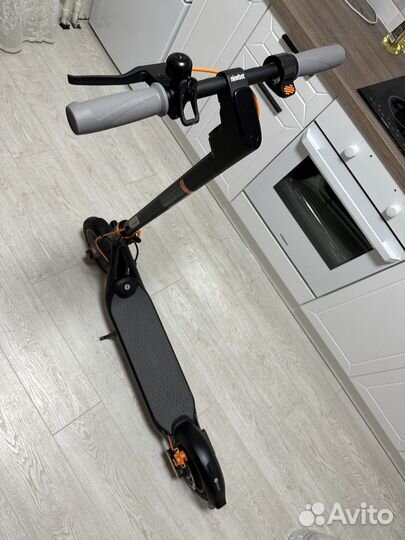 Электросамокат Ninebot KickScooter F40A