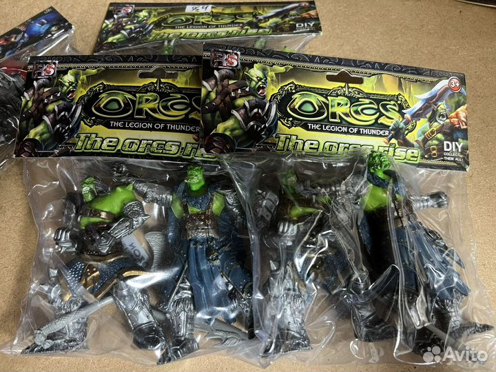 Фигурки/орки/роботы новые наборы