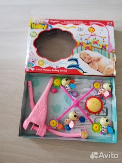 Музыкальная каруселька на кроватку