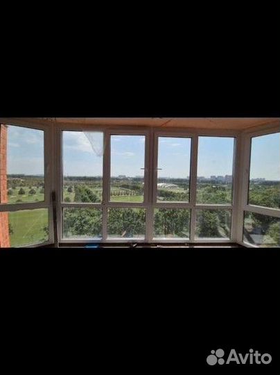 Окна витражные 5,3м х 2,2м