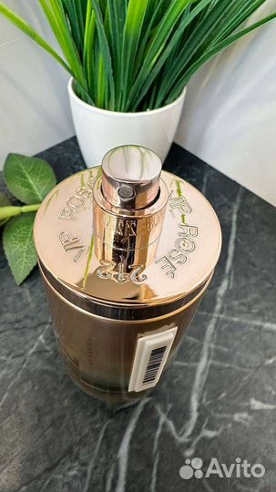 Carolina herrera 212 vip rose 76 ml (с витрины)