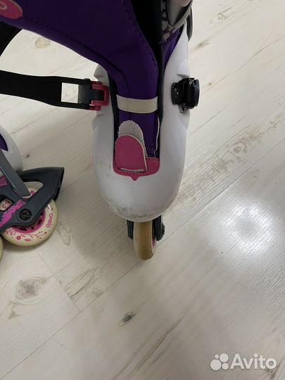 Роликовые коньки и шлем oxelo