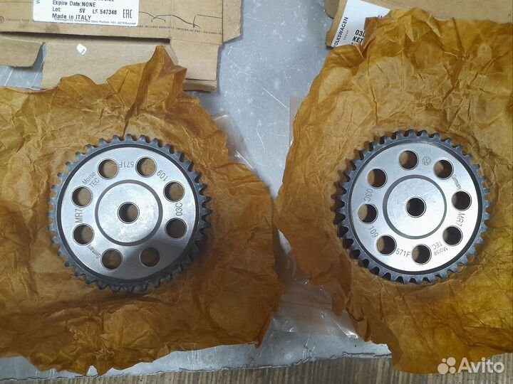 Шестерня распредвала vag 1.6