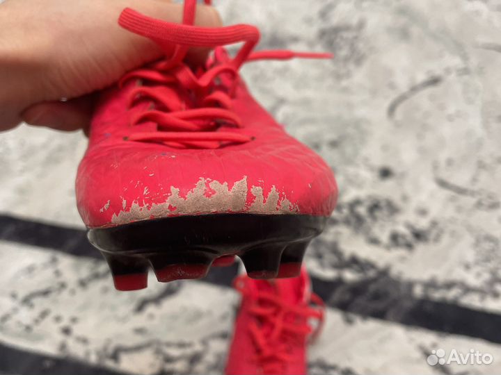 Футбольные бутсы nike