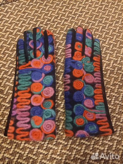 Перчатки женские