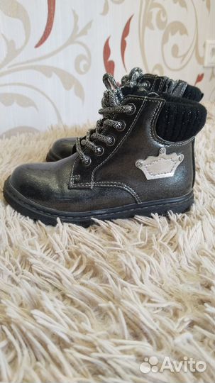 Ботинки демисезонные для девочки 27 размер
