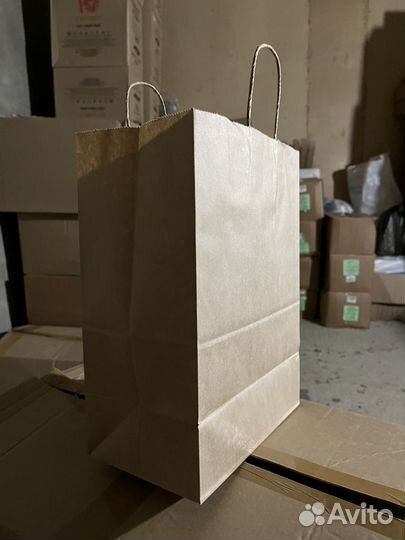 Бумажный пакет крафт с кручеными ручками оптом