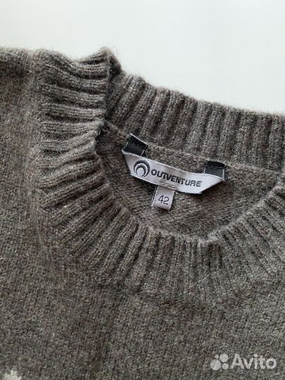 Свитер теплый