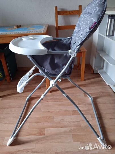 Стульчик для кормления Kari kids