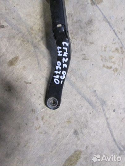 Поводок стеклоочистителя передний левый Chevrolet
