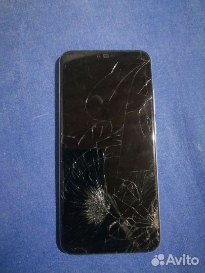 HONOR 10, 6/128 ГБ