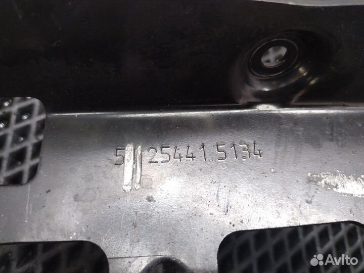 Кронштейн проводки двигателя Man TGS