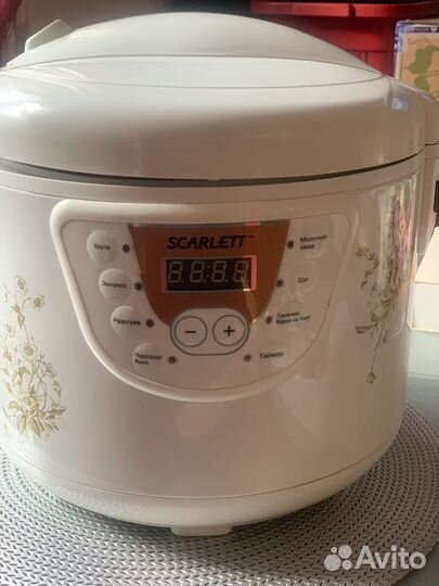 Мультиварка Scarlett SC-410
