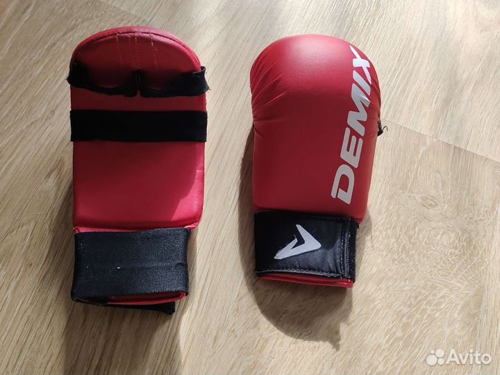 Боксерские перчатки, защита кисти