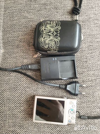 Цифровой фотоаппарат canon