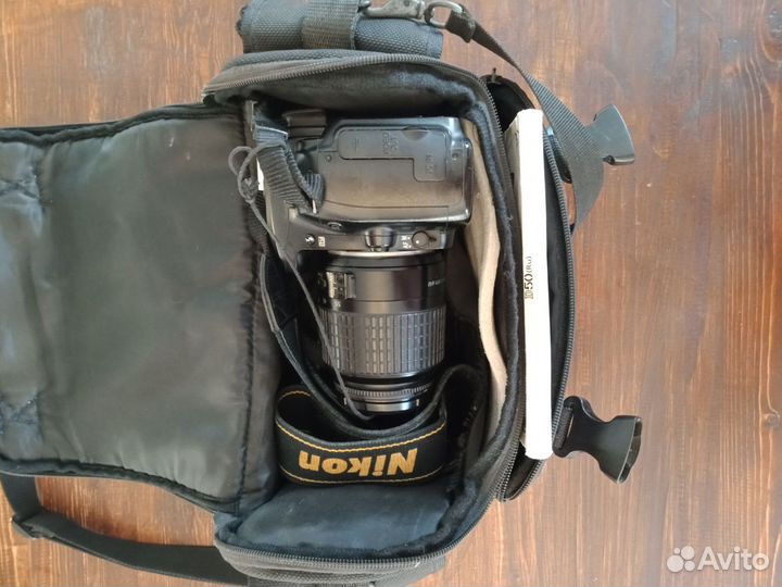 Зеркальный фотоаппарат nikon